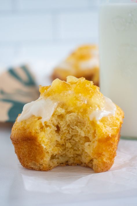 Copycat Starbucks Pineapple Cloud Cake - Make the Best of Everything Cloud Cake Recipe, Cream Cheese Mints Recipe, Cake Mix Muffins, Cream Cheese Mints, Pineapple Dessert Recipes, Store Bought Frosting, Cloud Cake, Pineapple Desserts, Copycat Starbucks