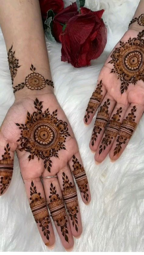 Ink Chronicles: A Journey Through Tattoo Culture Aesthetic Mehendi Front Hand, Mehendi For Front Hand, Brides Mehndi, Stylish Back Hand Mehndi, Mehendi Tattoo, Eid 2024, Front Mehndi, Bappa Photo, Hipster Drawings