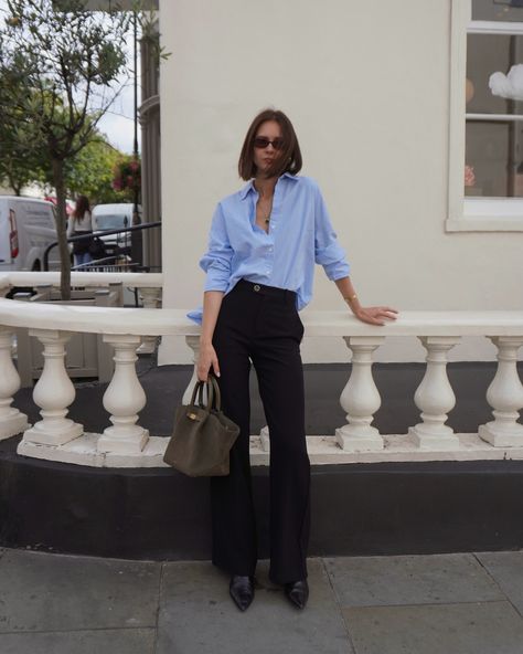 Baby blue shirt worn recently #babyblueshirt #blueshirt #suedebag Blue Poplin Shirt Outfit, Baby Blue Shirt Outfit, Light Blue Shirt Outfit, Blue Blouse Outfit, Blue Shirt Outfit, Oversized Shirt Outfit, Baby Blue Shirt, 2023 Outfits, Minimalistic Style