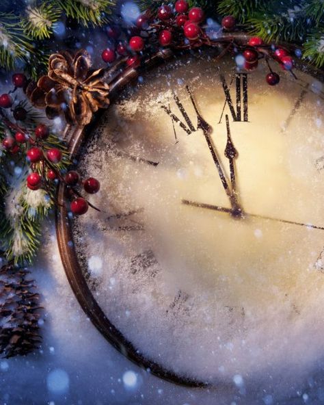 New Year Clock, New Year Wallpaper, The Night Before Christmas, Noel Christmas, Nutcracker Christmas, Christmas Images, Photo Effects, Iphone 4s, Nouvel An