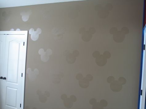 Mickey Room, Mickey Bathroom, Mickey Mouse Bathroom, Mickey Mouse Nursery, Mickey Mouse Room, Disney House Ideas, Disney Bathroom, Casa Disney, Disney House