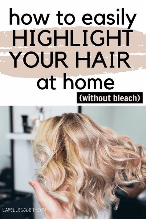 Want to know different ways to lighten your hair naturally at home for Autumn? Click to learn 11 great ways to lighten your hair at home without bleach and get natural hair highlights for the season change. #mermaidhair #diyhairhighlights #hairdiy #homehighlights #hairhighlightsdiy Highlights Without Bleach, Hair Lightener Spray, Lighten Hair At Home, Lighten Your Hair Naturally, Natural Hair Bleaching, Natural Bleach Alternative, Hair Lightening Spray, Diy Highlights Hair, Blonde Hair At Home