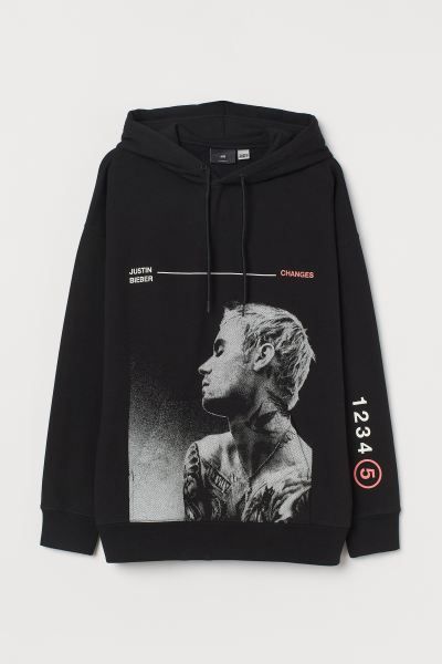 Justin Bieber Black, Justin Bieber Hoodie, Asian Baddie, A Black Outfit, Justice Tour, Best Hoodie, H&m Hoodie, Justin Beiber, Real Estate Sales