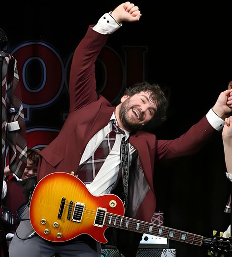 Alex Brightman School Of Rock, Dewey Finn, School Of Rock Musical, Alex Brightman, School Of Rock, I Still Love Him, Theatre Nerds, Silly Cats Pictures, Sweetie Pie