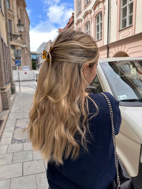 Blonde Claw Clip, Hair With Clips, Claw Clip Hairstyle, Clip Hairstyle, Boring Hair, Clip Hairstyles, Blonde Hair Inspiration, Product Recommendations, Where To Shop