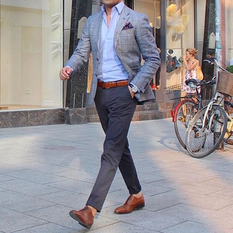 Windowpane blazer discovered on @gentwithstreetstyle  Follow @stylishmanmag Gray Sport Coat Outfit Men, Gray Blazer Outfit Mens Formal, Light Grey Sports Coat Outfit Men, Grey Sports Coat Outfit Men, Gray Sports Coat Outfit Men, Grey Sport Coat Outfit Mens, Gray Blazer Outfit Mens, Sport Coat Outfit Mens, Sports Coat Outfit Men