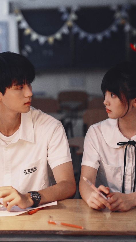 Holding Hands Aesthetic Couple Blurry, Zhang Miao Yi, High School Love, Korean Drama List, High School Life, Hidden Love, Romantic Scenes, Cute Love Lines, Romantic Drama