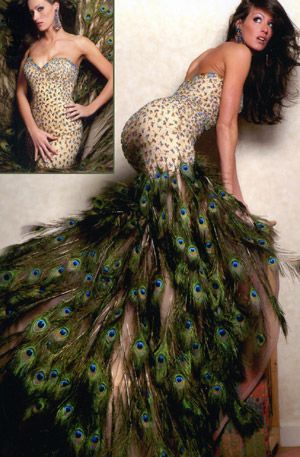 VoyForums: UNOFFICIAL MISS WV EVERYTHING BOARD Peacock Prom Dress, Peacock Feather Dress, Feather Cocktail Dress, Feather Peacock, Feather Prom Dress, Prom Dress 2013, Peacock Dress, Wedding Colour, Prom Dresses 2017