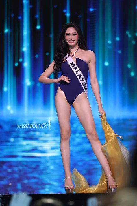 Miss Universe, Swimsuit Tops, Universe, Queen