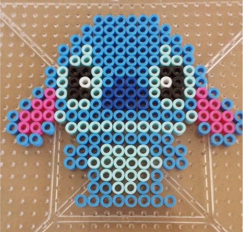 Stitch pattern Beads Quilt, Helmet Designs, Hamma Beads Ideas, Pola Manik, Melty Bead Patterns, Pearl Beads Pattern, Easy Perler Beads Ideas, Fuse Bead Patterns, Art Perle