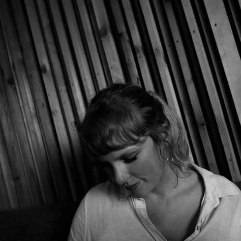 The Long Pond Studio Sessions, Long Pond Studio, Justin Vernon, Taylor Swift Folklore, Mad Women, All About Taylor Swift, Bon Iver, Old Singers, Taylor Swift Album