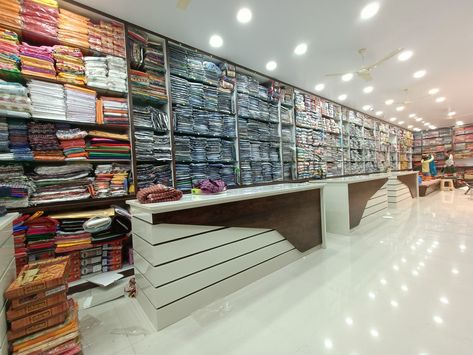 Garment Shop Counter Design, Clothing Store Counter Design, Retail Counter Ideas, Clothe Shop, Beautiful Houses Inside, Store Counter Design, Office Counter Design, Computer Table Design, Houses Inside