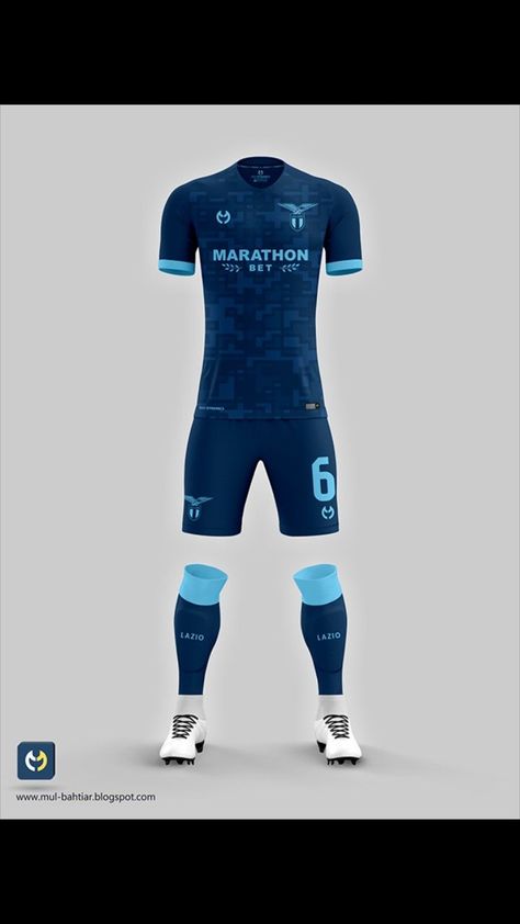 Soccer Uniforms Design, Uniforms Ideas, Sporty Outfits Men, Aloha Dress, Sport Shirt Design, Sports Jersey Design, Football Manager, Vintage Football Shirts, Classic Football Shirts