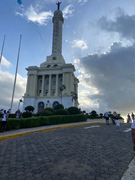 Dominican Republic, Trinidad, Statue Of Liberty, Cute Pictures, Acrylic Nails, Statue, New York, Bts, Nails