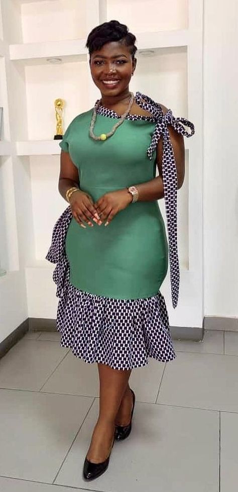 Ankara Cooperate Gown Styles, Ankara Dress Designs For Ladies 2024, Ankara Office Dress Styles, Ankara Styles For Ladies 2024, Classic Ankara Styles For Ladies, Kente Dress Styles Classy, Kampala Gown Styles For Ladies 2022, Shift Dress Outfit, Combination Dresses