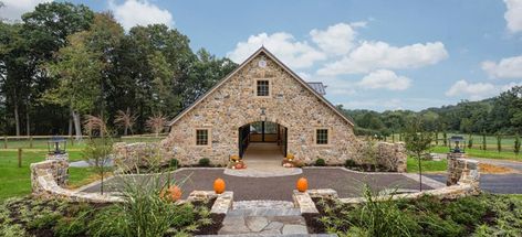 beautiful stone horse barn during the fall Luxury Horse Barns, Horse House, Farmhouse Sheds, Small Horse Barns, Equestrian Stables, Equestrian Barns, Horse Barn Designs, Dream Horse Barns, Horse Barn Plans