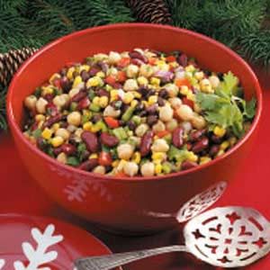 Confetti Bean Salad Recipe -I shared this recipe with a friend a while back. Now we kid about who will make it when we're attending the same event! No matter who brings the salad, it's always a hit at get-togethers. -Doreen Storz Bloomsburg, Pennsylvania Crowd Food, Kidney Bean Salad, Bean Salad Recipe, Bean Salad Recipes, Vegetable Medley, Trisha Yearwood, Large Crowd, Dinner Entrees, Interesting Food