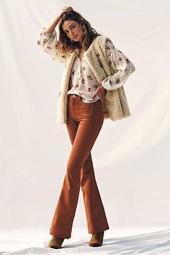 Look Winter, Ethno Style, 70s Inspired Fashion, 70s Outfits, Womens Jeans Bootcut, Western Outfits Women, Brown Pants, Weekend Wear, Mode Vintage