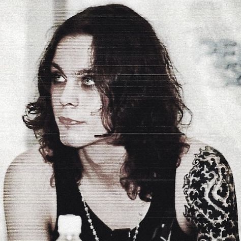 𝐇𝐈𝐌 on Instagram: “aaa 💞” Ville Valo, Gothic Metal, Gothic Rock, Him Band, Pretty Men, Heavy Metal, Aesthetic Pictures, Villa, Internet