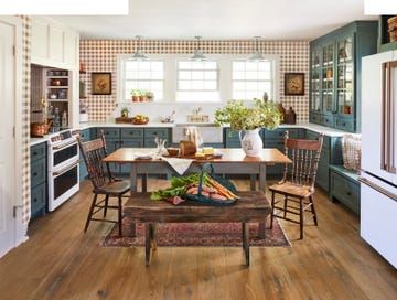 These Stylish Kitchen Island Ideas Will Add So Much Function to the Heart of Your Home Gingham Kitchen, Small Home Storage, Farmhouse Reno, Colorful Kitchens, Gingham Wallpaper, Accessible Kitchen, Bowls Recipes, Kitchen Cottage, Yonge Street