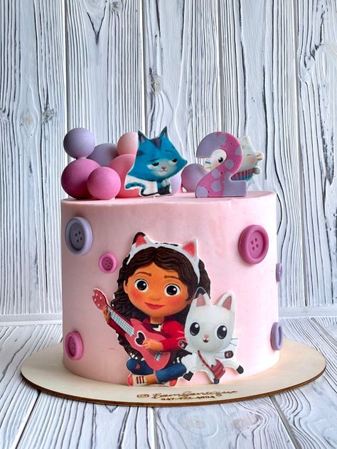 Tinkerbell Birthday Cakes, Kitten Birthday Party, Birthday Cake For Cat, Birthday Party Desserts, Kitten Birthday, Happy 6th Birthday, House Cake, Birthday Post Instagram