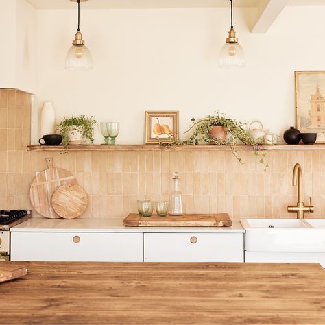 Terracotta Kitchen, Zellige Tiles, Beige Tile, Kitchen Gallery, Zellige Tile, Kitchen Tiles, Küchen Design, Kitchen Backsplash, Kitchen Wall