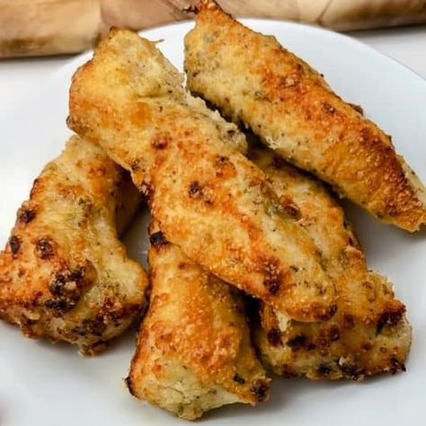 Parmesan Crusted Chicken Tenders, Air Fryer Parmesan Chicken, Low Carb Low Calorie Recipes, Parmesan Chicken Tenders, Crusted Chicken Tenders, Keto Diets, Parmesan Crusted Chicken, Calorie Recipes, Parmesan Chicken