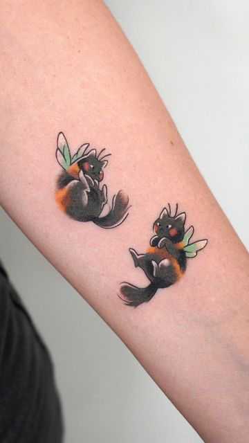 Cat Bee Tattoo, Cat And Bee Tattoo, Catbug Tattoo, Boo Bees Tattoo, Bees Tattoo, Tattoo Bee, Honey Tattoo, Cat Bee, Bee Tattoos