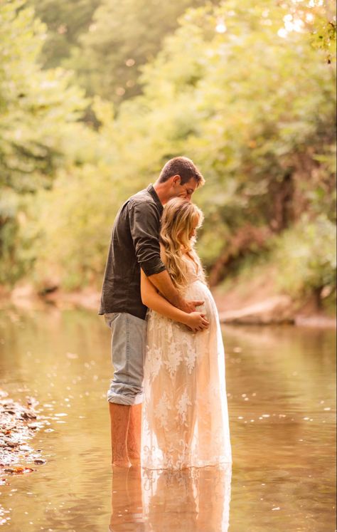 Unique Bump Photos, Maternity Pictures In Water With Husband, Creek Photoshoot Maternity, Stream Maternity Pictures, Maternity Photography September, Maternity Pond Pictures, Maternity Photo Shoot River, Maternity Photoshoot In Water, Diy Maternity Photos Outside