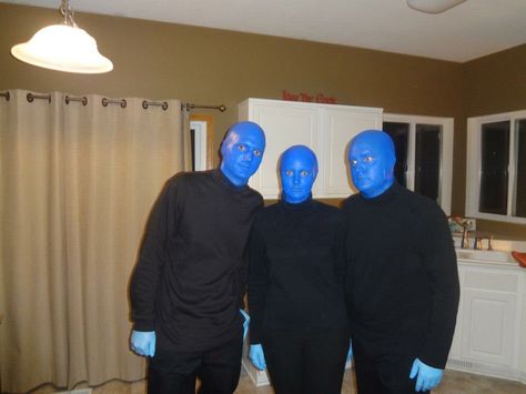 2 Guys Halloween Costume, Guy Group Halloween Costumes, Blue Man Group Costume, Guy Halloween Costumes College, Gay Halloween Costumes, Halloween Man, Halloween Fits, Trio Costumes, Fun Costumes