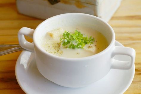 Creamy Chowder Soup, Mushroom Leek Soup, Roux Sauce, Myfitnesspal Recipes, Mushroom Leek, Creole Cooking, Pasta Sauce Homemade, Chowder Soup, Slow Cooker Pumpkin