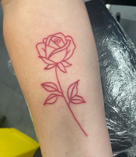 Love a simple red ink tattoo 💋😘❤️🌹 . . . . . . #wykindlytattoos #wonderlnadtattoos #motherwell #scotland #tattooartist #tattooapprentice #redinktattoo #rosetattoo #flowertattoo #patchworktattoo #smalltattoos #tattoosforgirls #tattoosforboys Red Ink Rose Tattoo, Motherwell Scotland, Rose On Stem, Stem Tattoo, Red Ink Tattoo, Single Red Rose, Red Rose Tattoo, Red Ink Tattoos, Tattoo Apprentice