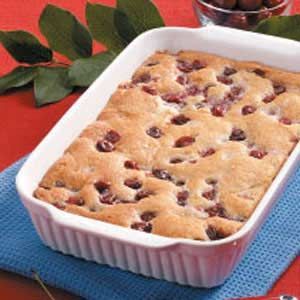 Baked Cherry Pudding Recipe -Our mother's recipes pleased all six of her children. One of my brothers was especially fond of her cherry pudding. Every time he came home, Mom would bake this cake-like treat. Now, I surprise him with it whenever he visits me. Cherry Pudding Cake, Cherry Pudding, Cherry Cobbler Recipe, Best Bread Pudding, Cherry Bread, Bread Pudding Recipes, Pudding Cakes, Cherry Desserts, Cake Mug