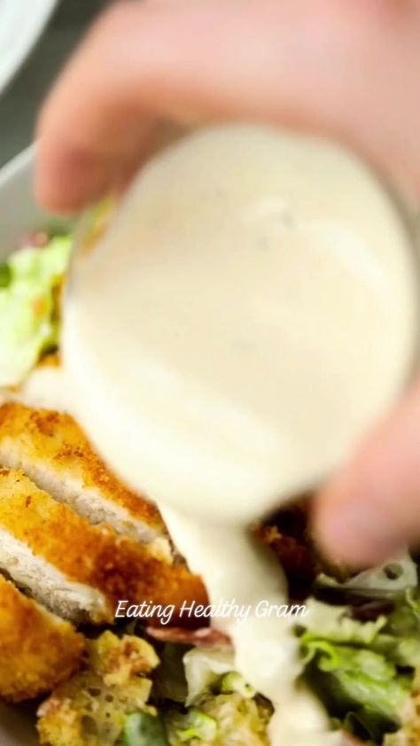 Extra Crispy Chicken, Healthy Chicken Salad, Chicken Caesar, Chicken Caesar Salad, Salad Recipes For Dinner, Rotisserie Chicken Recipes, Healthy Homemade Recipes, Chicken Wing Recipes, Caesar Salad