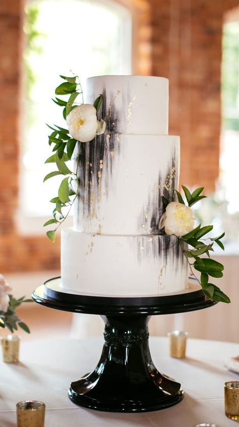 Wedding cakes are an iconic part of a big-day reception.  There’s nothing like a beautiful wedding cake, that looks almost too pretty to cut into.  Check... Splatter Cake, Black Wedding Cake, Black And White Wedding Cake, Vegan Wedding Cake, Artist Cake, Beautiful Wedding Cake, Black And White Wedding Theme, Pretty Wedding Cakes, Black Wedding Cakes