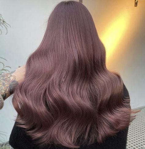 Ash Pink Brown Hair, Lavender Beige Hair, Dark Mauve Hair, Mauve Brown Hair, Brownish Pink Hair, Pink Beige Hair, Mauve Hair Color, Pinkish Brown Hair, Plum Hair Dye