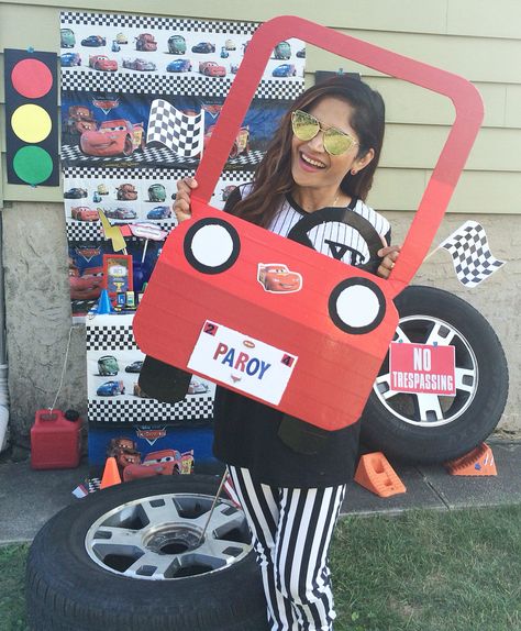 DIY race car photo prop Diy Car Photo Booth Frame, Car Photobooth, Diy Race Car, Hotwheels Birthday Party, Photo Props Diy, Coin Photo, Hot Wheels Birthday, Car Themed Parties, Car Birthday Theme