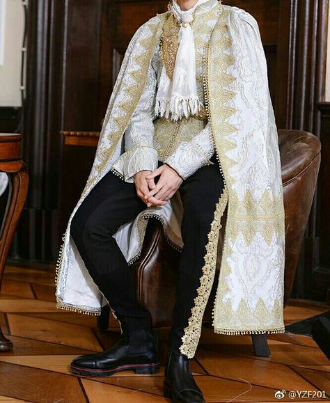 Mens Royalty Fashion, Russian Formal Wear Men, Victorian Ball Outfit Male, Royal Aesthetic Outfit Men, Royal Mens Clothes, White And Gold Prince Outfit, Prince Attire Aesthetic, Royal Male Clothes, Royal Core Outfits Male