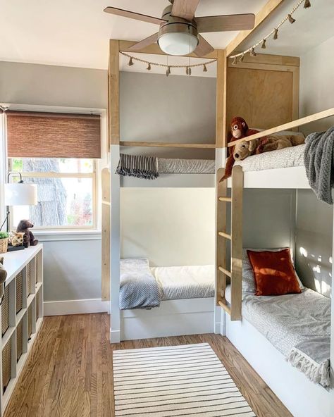 Ikea Kids Room Ideas, Small House Diy, Bunk Beds Small Room, Bunk Room Ideas, Bunk Bed Room, Bunk Bed Rooms, Ikea Kids Room, Bunk Beds Built In, Built In Bunks