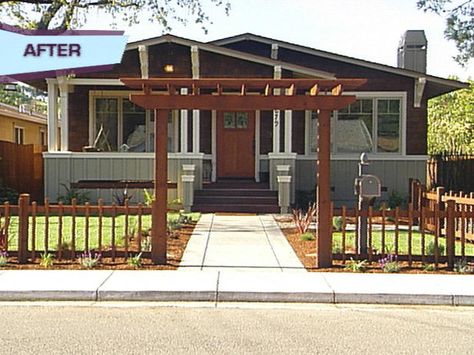 Home Exteriors, Front Walkway, Front Fence, Front Yard Design, Dream Yard, Front Yard Fence, Craftsman Style Homes, Craftsman Bungalows, Front Yard Garden