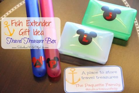 Fish Extender Diy, Fish Extender Gift Ideas, Gift Ideas Cricut, Disney Cruise Fish Extender Gifts, Disney Cruise Fish Extender, Disney Surprise, Fe Gifts, Disney Balloons, Fish Extender Gifts