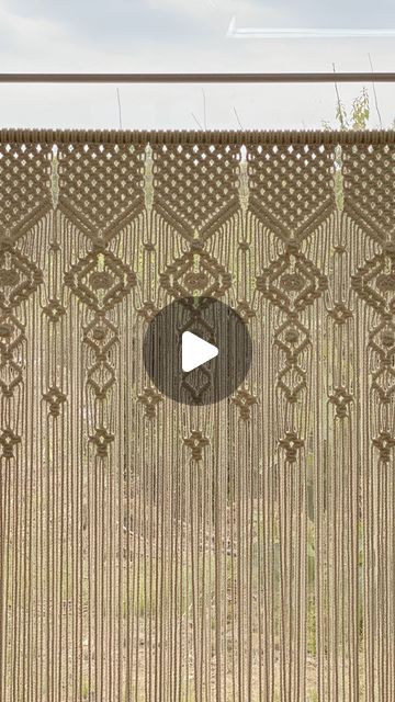 LET BE l DIY macrame & weaving on Instagram: "💛
-
마크라메 커튼🌿
기본 매듭을 사용해서
마크라메 커튼을 만들어 보았어요.
제 유튜브 채널에서 풀 영상을 보실 수 있으세요!🤩
프로필의 주소를 눌러 주세요~~
-
Macrame curtain🌿
I made a macrame curtain
using basic knot.
You can watch the full video 
on my youtube channel!🤩
Please press the address of the profile~~
-
#렛비 #마크라메 #월행잉 #마크라메커튼 
#마크라메백드롭 #커튼 #백드롭
#집꾸미기 #방꾸미기 #홈데코 #핸드메이드
#letbe #macrame #wallhanging
#macramecurtain #macramebackdrop
#curtain #backdrop #homedecor 
#wallart #diy #tutorial #handmade
-" Macrame Curtain Tutorial, Curtains Macrame, Curtain Tutorial, Curtain Backdrop, Macrame Weaving, Macrame Tutorials, Macrame Curtain, Large Macrame, Diy Macrame