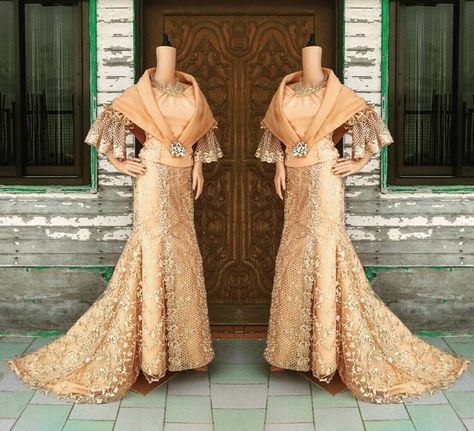 Filipiniana Dress / Balintawak Gown / Filipino Costume / Philippine Terno Filipino Dresses Traditional, Filipino Dress Modern, Balintawak Dress, Filipino Outfits Traditional, Filipina Dress Traditional, Filipino Gown, Filipiniana Outfit Ideas, Filipiniana Dress Traditional, Filipiñana Traditional