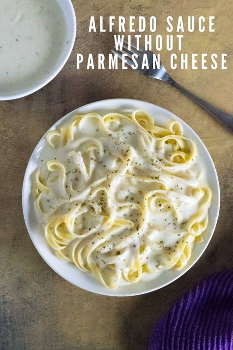 Alfredo Sauce Recipe With Mozzarella, Alfredo Sauce Recipe Without Parmesan, Alfredo Sauce Recipe No Parmesan, Alfredo Sauce With Mozzarella Cheese, Alfredo Sauce Recipe Easy No Heavy Cream, Alfredo Sauce Without Parmesan, Simple Alfredo Sauce Recipe, Simple Alfredo Sauce, Easy Chicken Alfredo Recipe