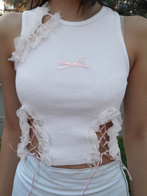 Affordable price buy Tank Tops on Kollyy, SPU: 48Q1GTABRB0EF, Color: White, Clothes Length:Crop, Silhouette:S-Line. Reworked Top, Tie Front Tank Top, Plain Tank Tops, White Lace Tank Top, Fresh Girls, Middle Age Fashion, Bow Decor, Top Ideas, Y2k Clothing