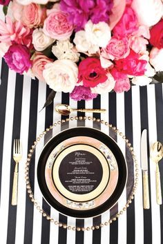 Glam Black and White Striped Place Setting | Perez Photography | See More! http://heyweddinglady.com/chic-modern-black-and-white-wedding-inspiration-with-brilliant-fuchsia/ Black Wedding Table Setting, Kate Spade Wedding, Kate Spade Bridal Shower, Kate Spade Bridal, Kate Spade Inspired, Wedding Table Linens, Quinceanera Themes, Wedding Table Flowers, Striped Table