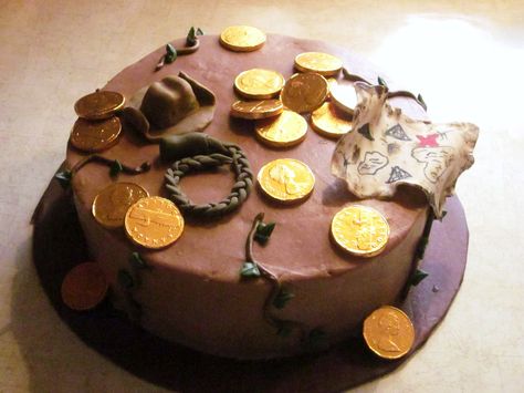 Indiana Jones Birthday Cake, Indiana Jones Cake, Indiana Jones Birthday, Indiana Jones Birthday Party, Indiana Jones Party, Movie Cakes, Dream Nursery, Dads Birthday, Parties Ideas