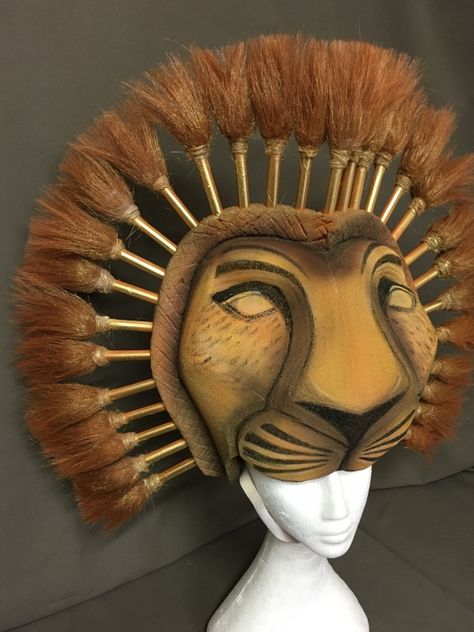 Simba Headdress - Lion King the Musical The Lion King Musical, Lion King Play, Diy Headdress, Lion King Costume, Lion King Musical, Lion King Jr, Lion King Broadway, Lion Mask, Lion Drawing