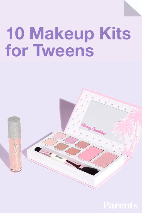 These adorable, nontoxic, and creativity-spurring makeup kits are perfect for tweens. #makeup #tweens #gifts Makeup For Preteens, Makeup For Kids Girls Make Up, Teen Makeup Products, Kids Makeup Ideas, Preteen Makeup, Diy Makeup Kit, Kid Makeup, Best Makeup Sets, Justice Makeup