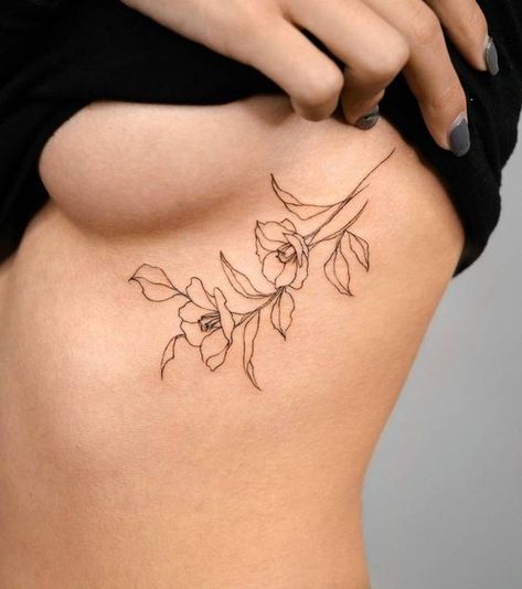 Sunflower Rib Tattoo, Camellia Flower Tattoo, Flower Rib Tattoo, Flower Tattoo On Ribs, Rib Tattoos For Women, Dragon Tattoo For Women, Chest Tattoos For Women, Tattoos Women, Small Hand Tattoos